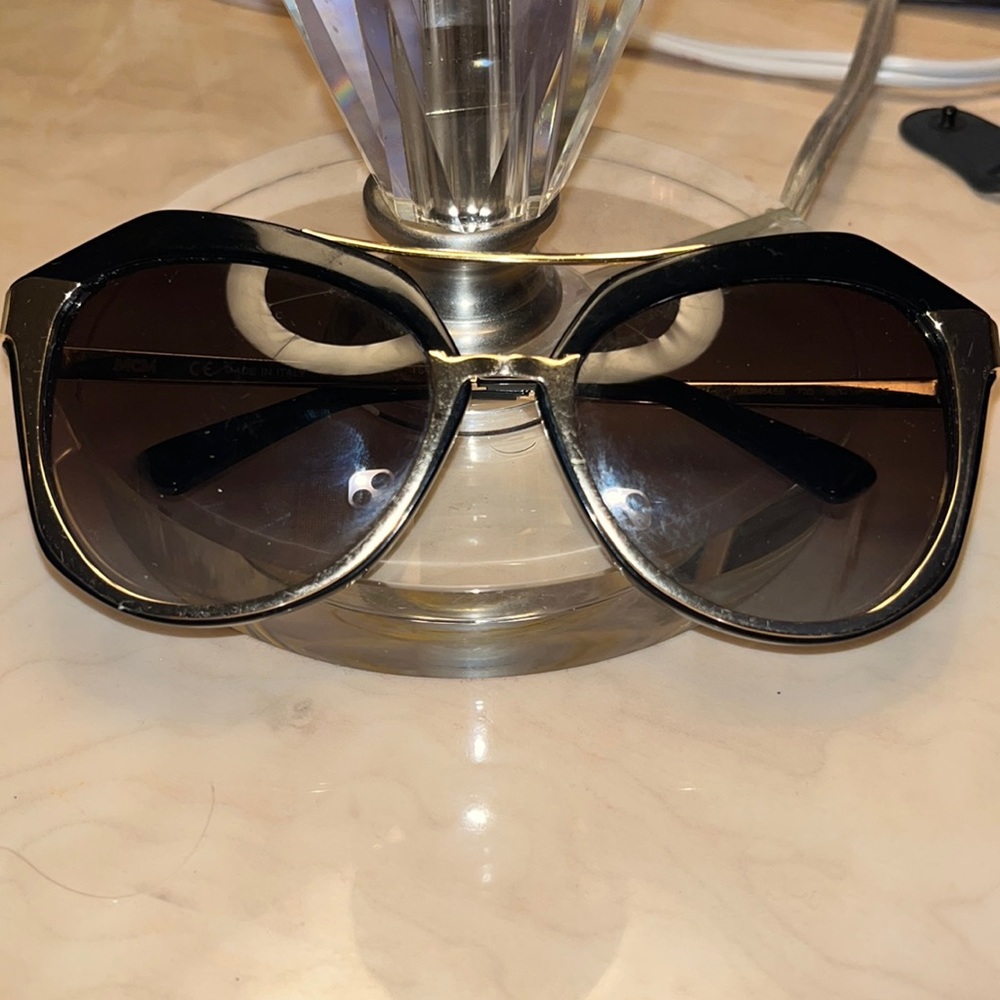 Sold as is-MCM Butterfly Sunglasses -  MCM645S